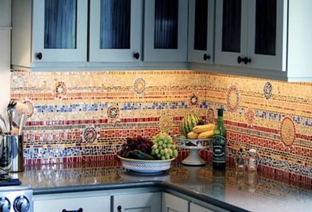 Фартук на кухню из мозаичной плитки