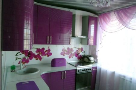 Шторы для фиолетовой кухни