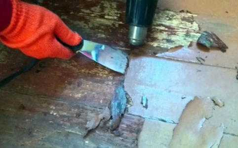 Удаление старого покрытия с мебели