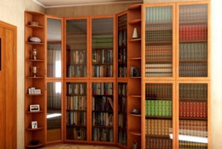Книжный шкаф