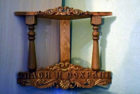 Угловые полки для икон